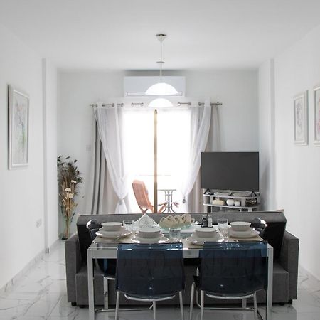 Apartment,Near The Beach Pinikoudes Larnaca Esterno foto