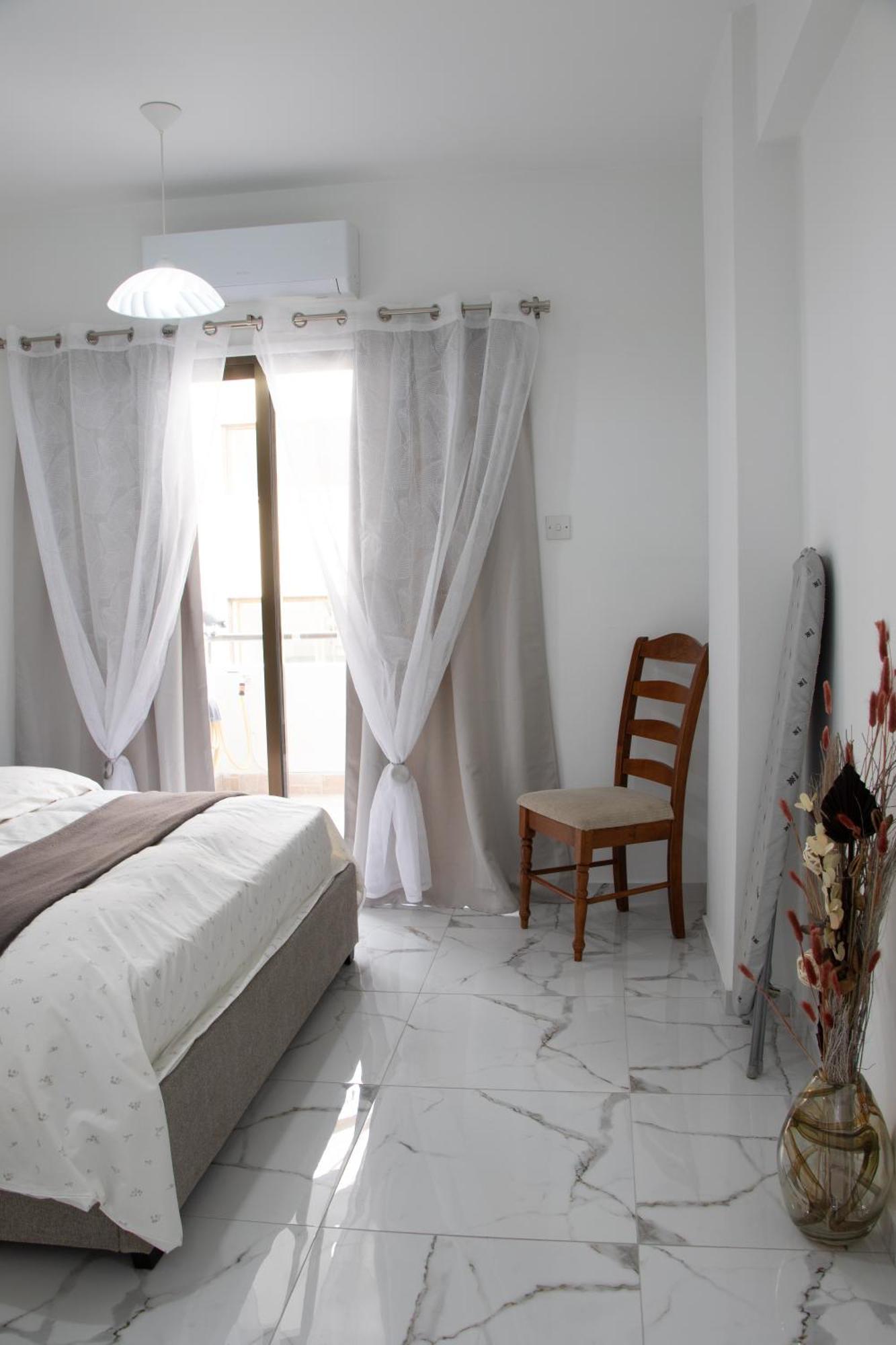 Apartment,Near The Beach Pinikoudes Larnaca Esterno foto